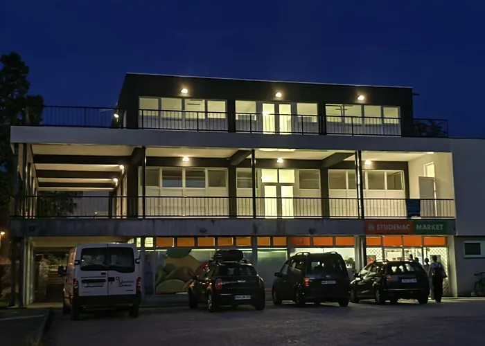 Hostel Potpican *