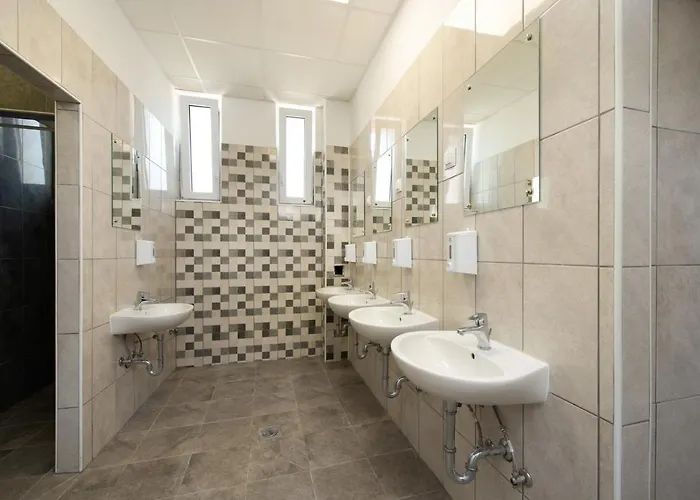 Hostel Potpican Aparthotel